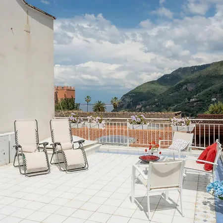 Marisabella With Terrace *